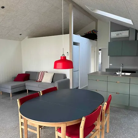 בית נופש Cozy Little Close To The Limfjord
